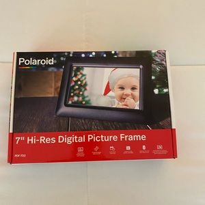 Polaroid 7” digital frame